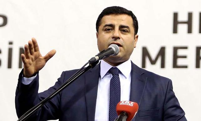 Demirtaş: Az kalsın dışarıyı boyluyorduk!