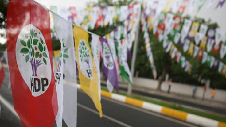 AA, HDP adayları için ‘terör’ grafiği yaptı!