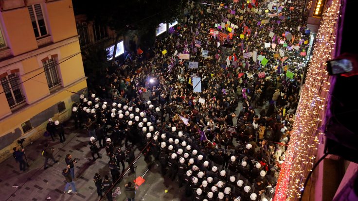 ‘Kimse çarpıtmasın, isyanımız barikata’