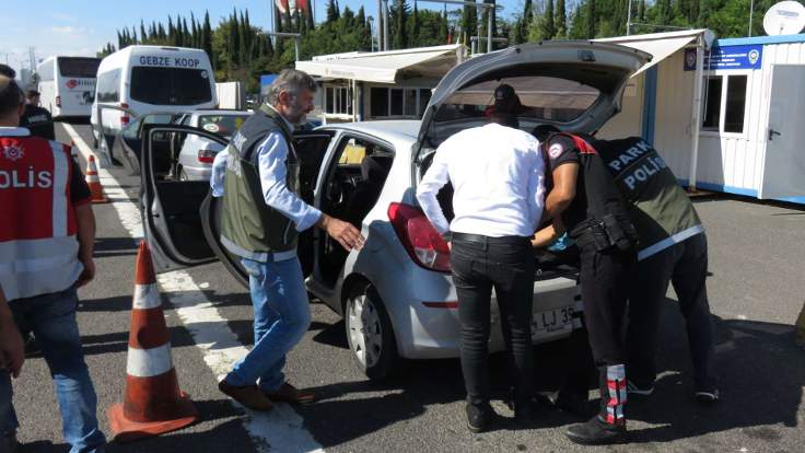 Kimlik kontrolleri artık günlük rutin oldu