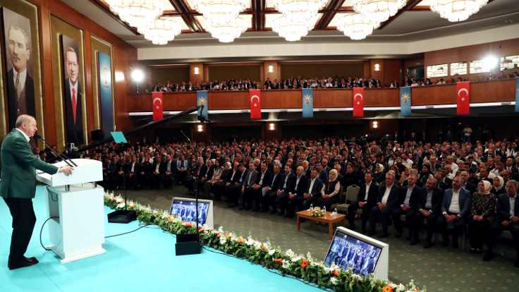 Erdoğan: ‘Her an seçim olacakmış gibi çalışın’