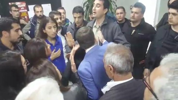 HDP Bağlar Belediyesi’nde ilk toplantıyı terk etti