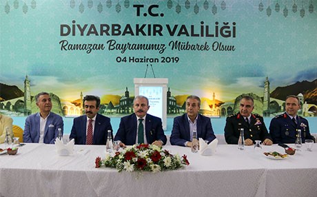 Diyarbakır Büyükşehir Belediye Başkanı Mızraklı’ya davet geri çekildi