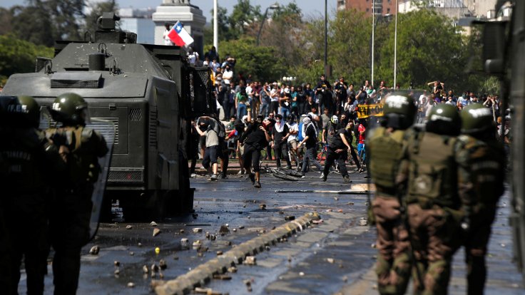 Şili protestolarında sekiz kişi öldü, 1400’den fazla kişi gözaltında