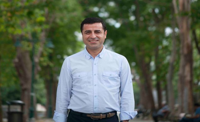 Demirtaş: Davutoğlu’nun ‘dinleme’ diye bir yeteneği yok