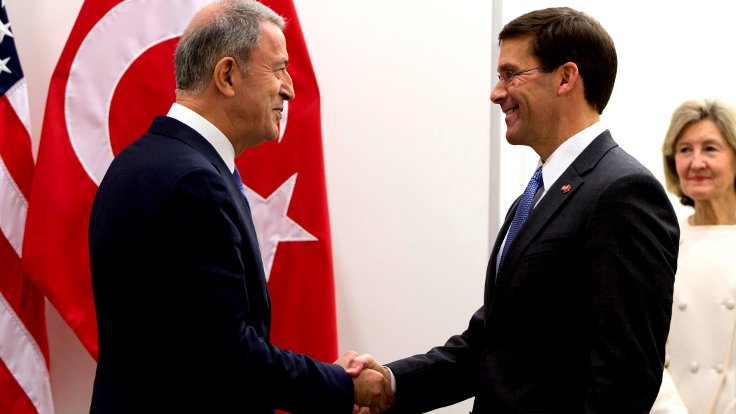 Hulusi Akar ve Mark Esper, Irak’taki gelişmeleri görüştü