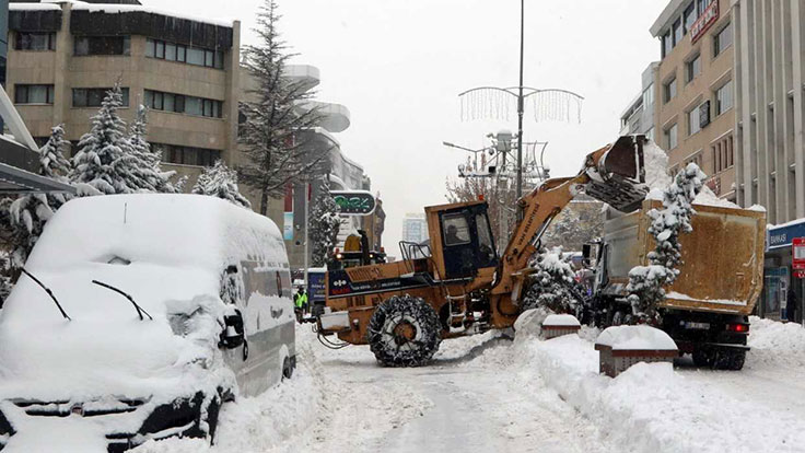 Hakkari ve Van’a ‘yoğun kar’ uyarısı