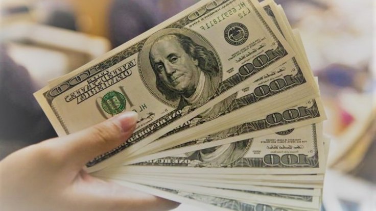 Dolar güne 6.31’den başladı