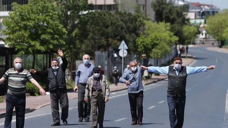 65 yaş ve üstü yurttaşların sokağa çıkma saati değiştirildi