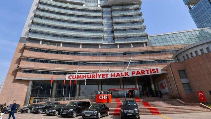 CHP Genel Merkezi’nde korona görüldü