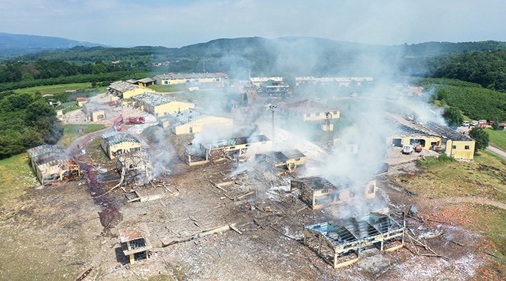 Havai fişek fabrikasında bir işçi halen bulunamadı