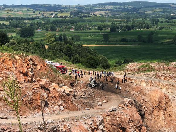 Sakarya’da, havai fişek yüklü kamyonda patlama: 3 ölü, 6 yaralı