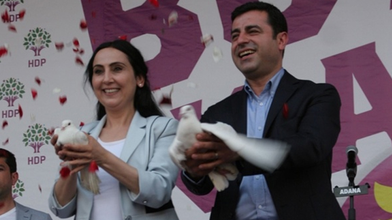 Demirtaş ve Yüksekdağ’a tutukluluk incelemesi