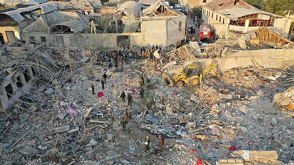 Azerbaycan ve Ermenistan geçici ateşkes konusunda anlaştı