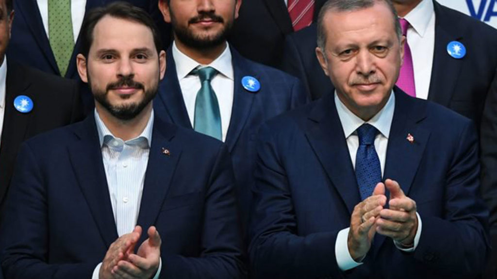 Albayrak’ın istifası, ‘görevden af’ adıyla kabul edildi