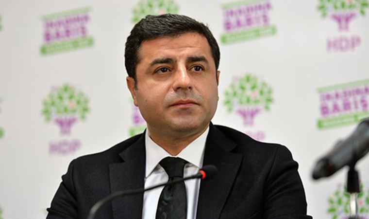 Demirtaş: Belki de bu yazım size ulaşmadan hepiniz uzaya gitmiş olacaksınız