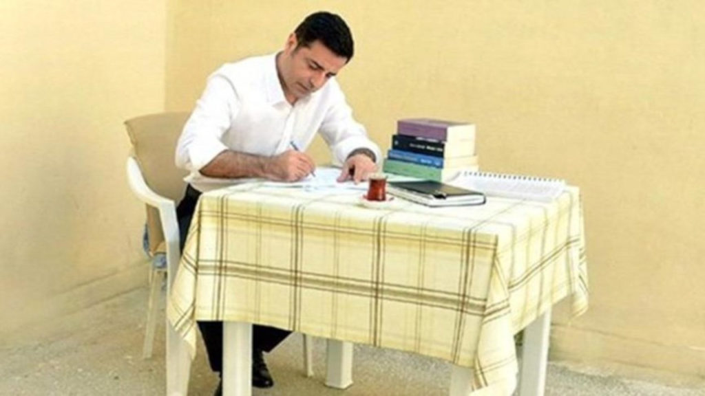 Selahattin Demirtaş muhalefet liderlerine mektup yazdı