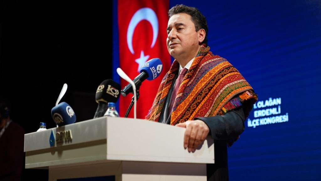 Ali Babacan: Milletin alın teri olan dövizi tüket, sonra milletten döviz iste