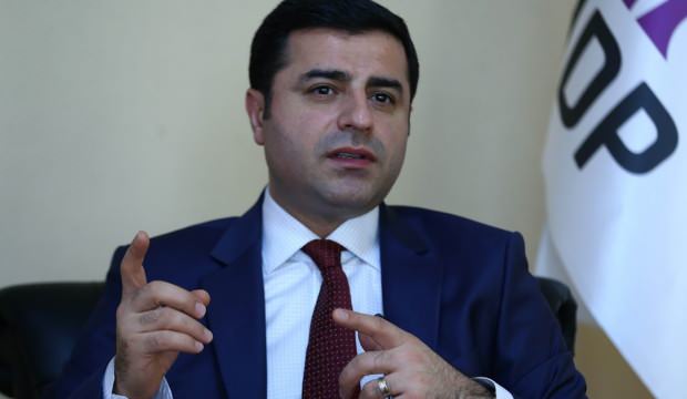 Demirtaş’tan mahkemeye: Kendinizi feda etmeyin, iktidar değişecek