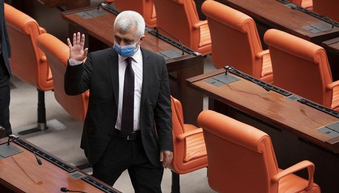 HDP’li Ömer Faruk Gergerlioğlu’nun milletvekilliği düşürüldü