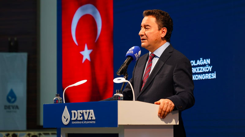 Babacan: Harita kızarıyor ama hükümetin yüzü kızarmıyor