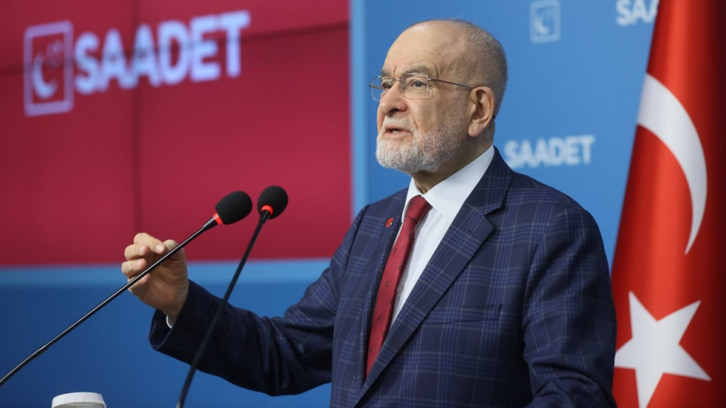 Karamollaoğlu: Abdullah Gül’ün adaylığı gündemde değil