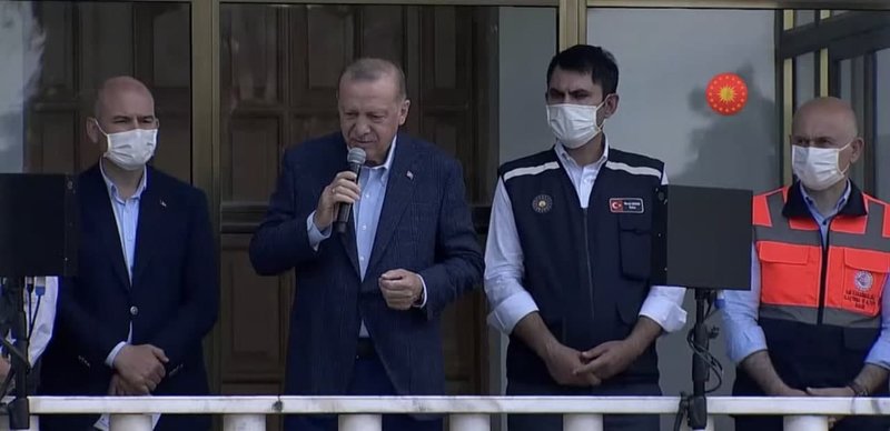 Üç il afet bölgesi ilan edildi, Erdoğan, ‘bir felakettir gidiyoruz’ dedi