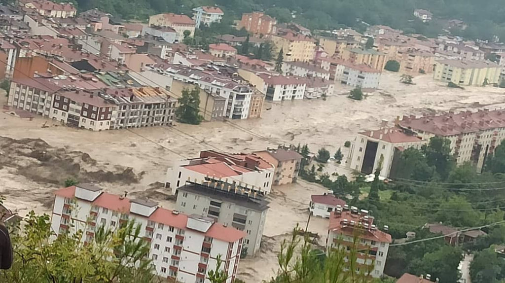 AFAD: Kastamonu’da sel sularına kapılan 4 kişi hayatını kaybetti