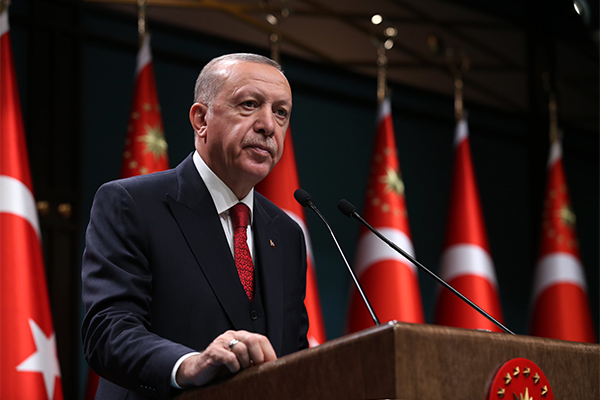 Erdoğan: Yerleşim yerlerindeki yangından belediyeler sorumlu