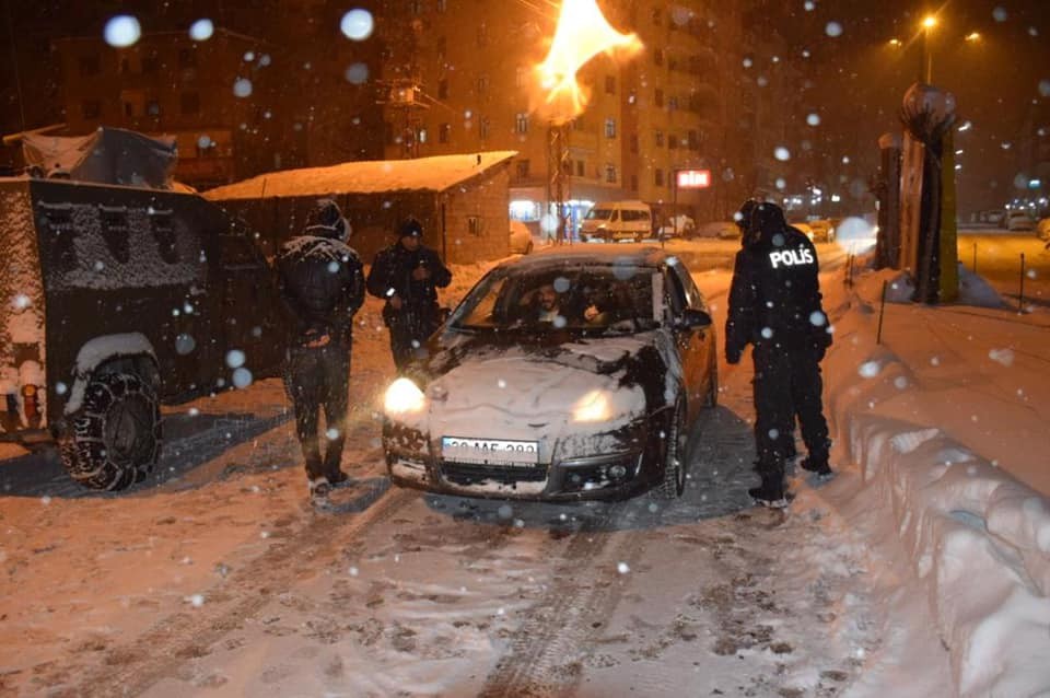 Şemdinli’de trafik kontrolleri sıklaştırıldı