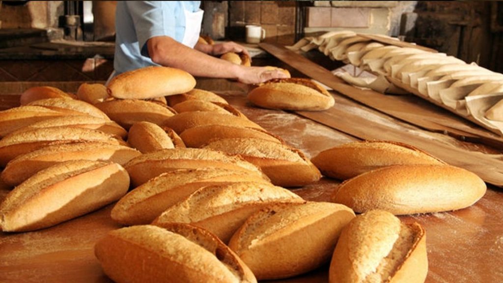 Hakkari ve ilçelerinde ekmek 3 TL oldu