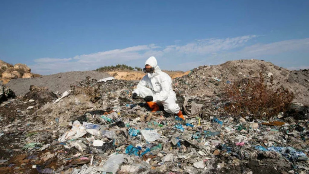 Londra’dan yola çıkan plastik çöpün yolculuğu Adana’da son buldu