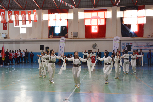 Şemdinli’de 19 Mayıs Atatürk’ü Anma Gençlik ve Spor Bayramı kutlandı