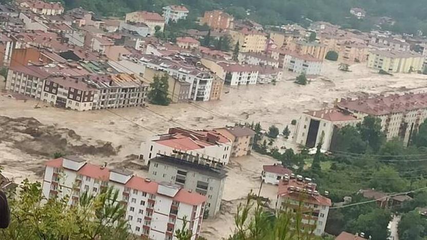 AFAD’dan Kastamonu uyarısı: İş yerlerini açmayın, üst katlara çıkın