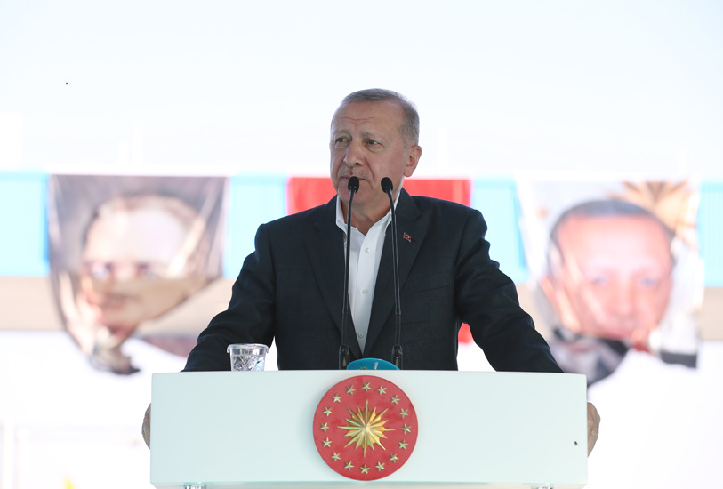 Erdoğan: Bize karşı yol yürüyen kaybeder