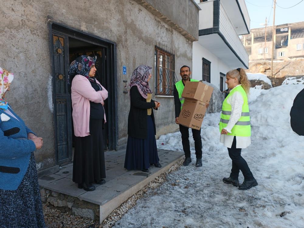 Yüksekova’daki çölyak hastalarına glütensiz gıda paketleri dağıtıldı