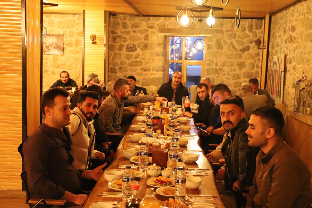 Başkan Ensar Dündar şehit aileleriyle iftarda buluştu