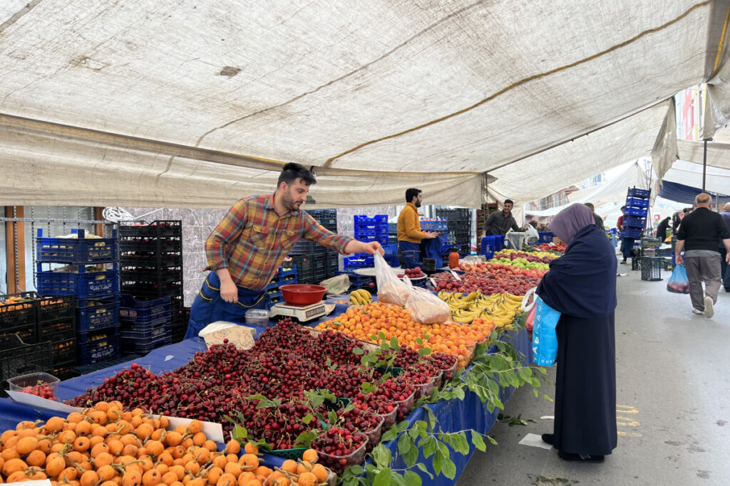 Havaların ısınması sebze fiyatlarını düşürdü