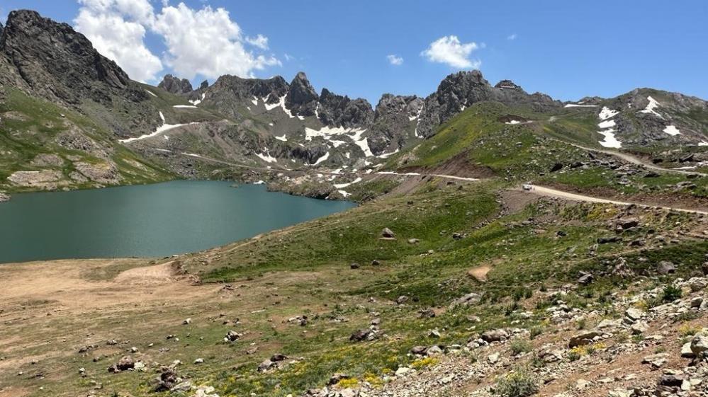 Festivalden sonra Cilo-Sat Gölleri temizlendi