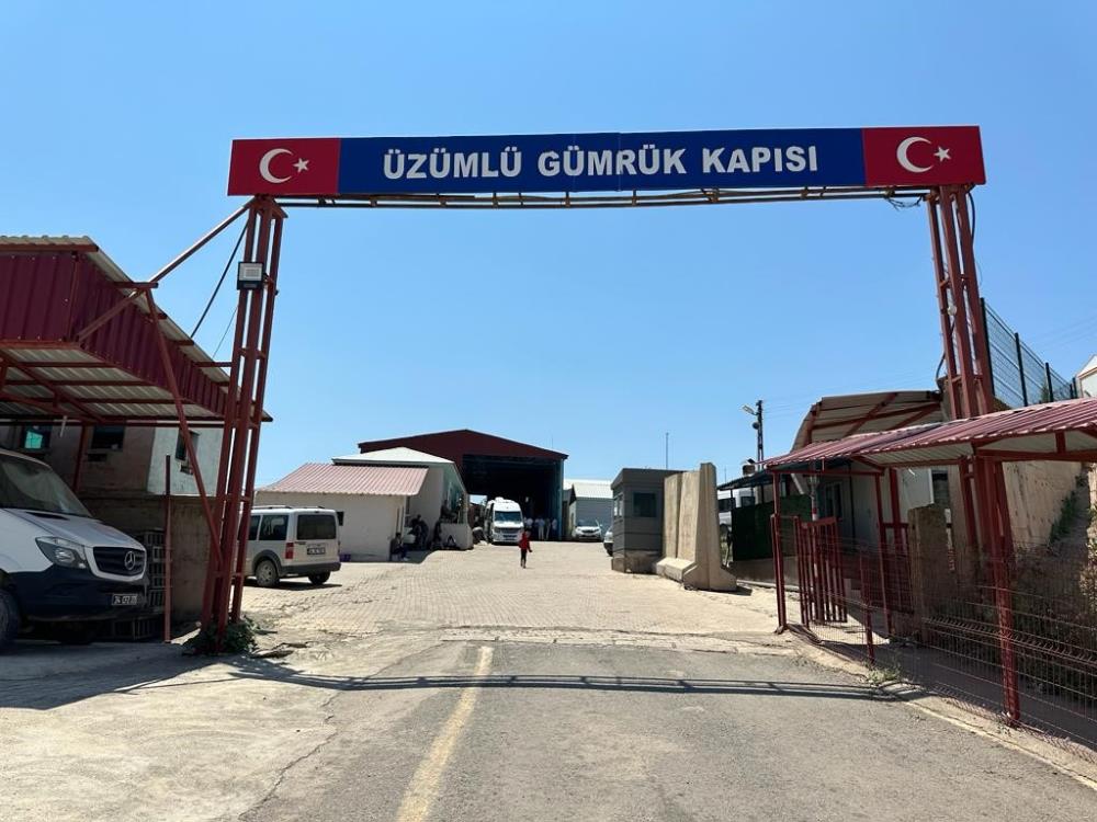 Hakkari’deki sınır kapılarında ‘yoğunluk’ tepkisi