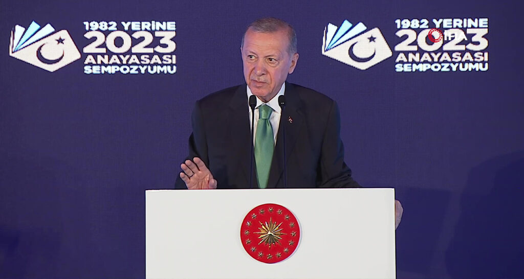 Cumhurbaşkanı Erdoğan’dan Yeni Anayasa çağrısı