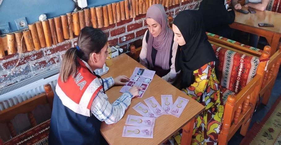 Jandarma, ‘Kadın destek uygulaması’ hakkında bilgilendirme yaptı