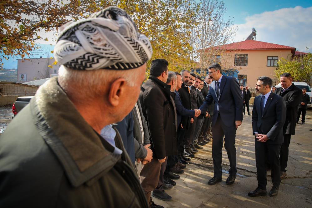 Vali Ali Çelik’ten Derecik ilçesine ziyaret