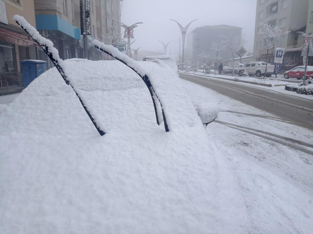 Hakkari’de 22 köy yolu ulaşıma kapandı