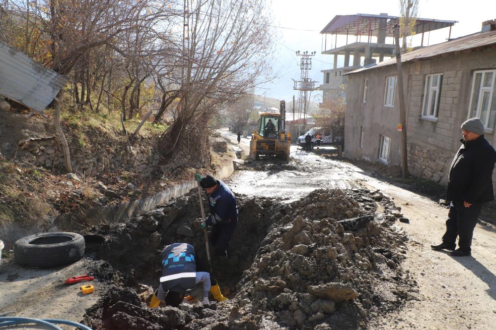 Hakkari’de 7 noktadaki su arızası giderildi