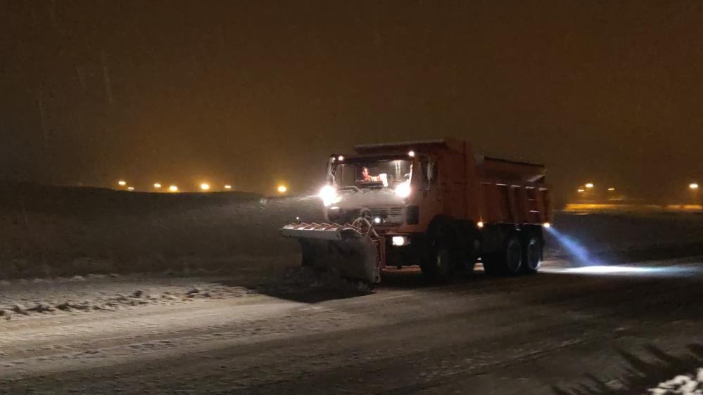 Van’da 492 yerleşim yerinin yolu ulaşıma kapandı