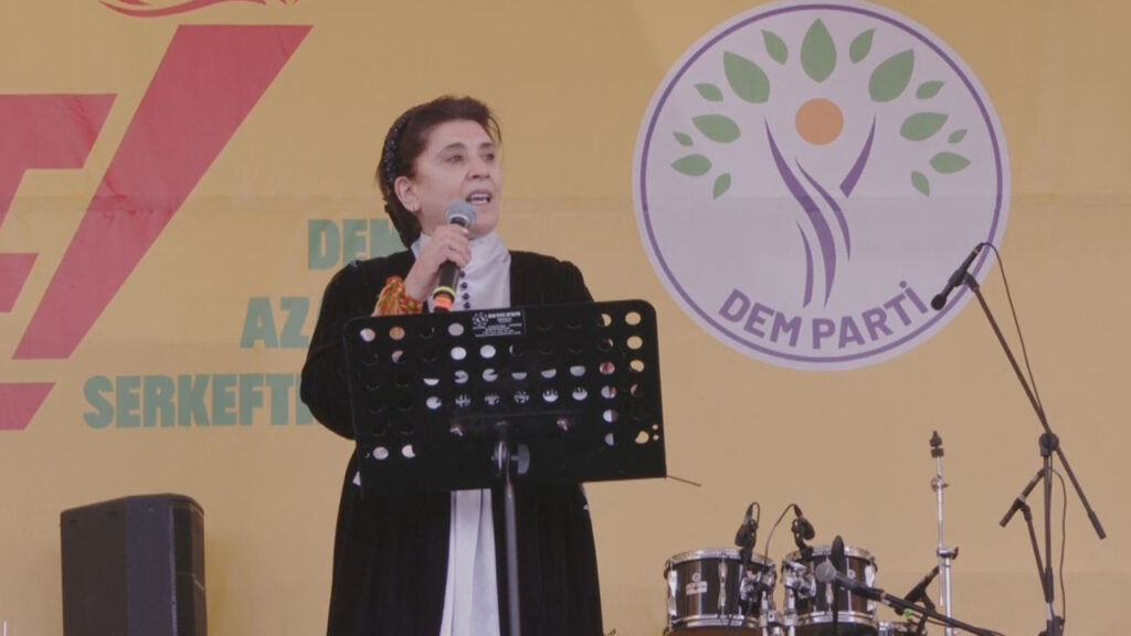 Leyla Zana Hakkari’ye geliyor!