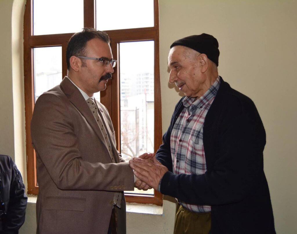 Kaymakam Ateş’ten Akbaş ve Güler ailesine ziyaret